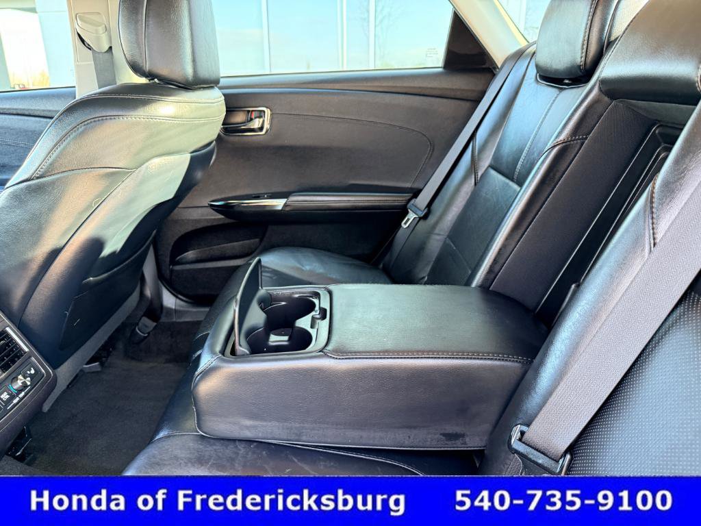 Used 2016 Toyota Avalon Limited w/ Toyota Safety Sense Package image 25