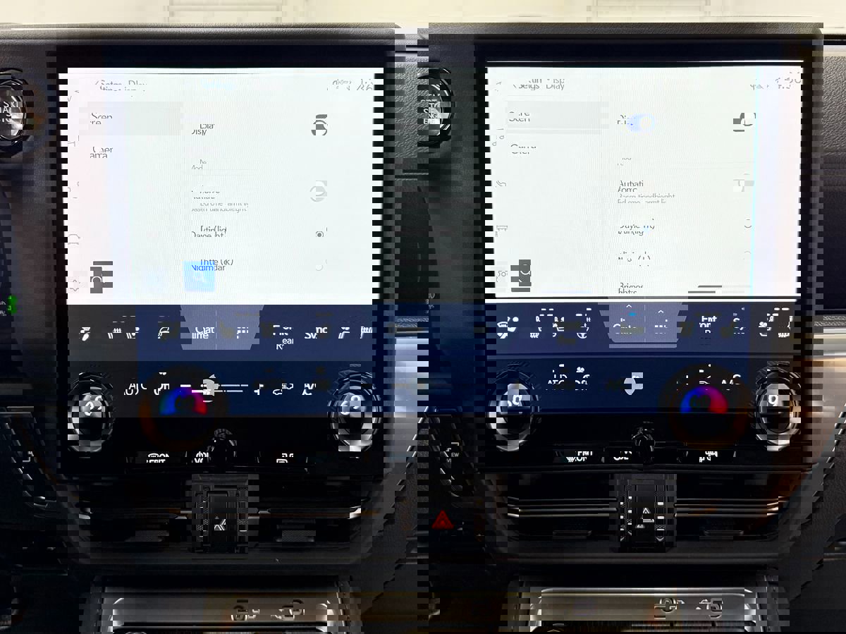 Used 2025 Lexus GX 550 w/ Accessory Package (2T) image 26