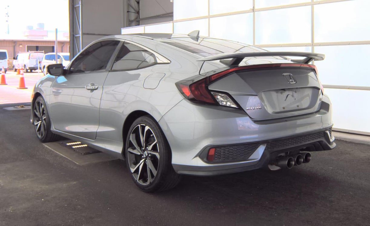 Used 2018 Honda Civic Si image 11
