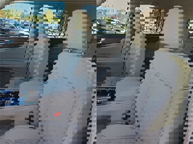 New 2026 Volkswagen Atlas SE image 18