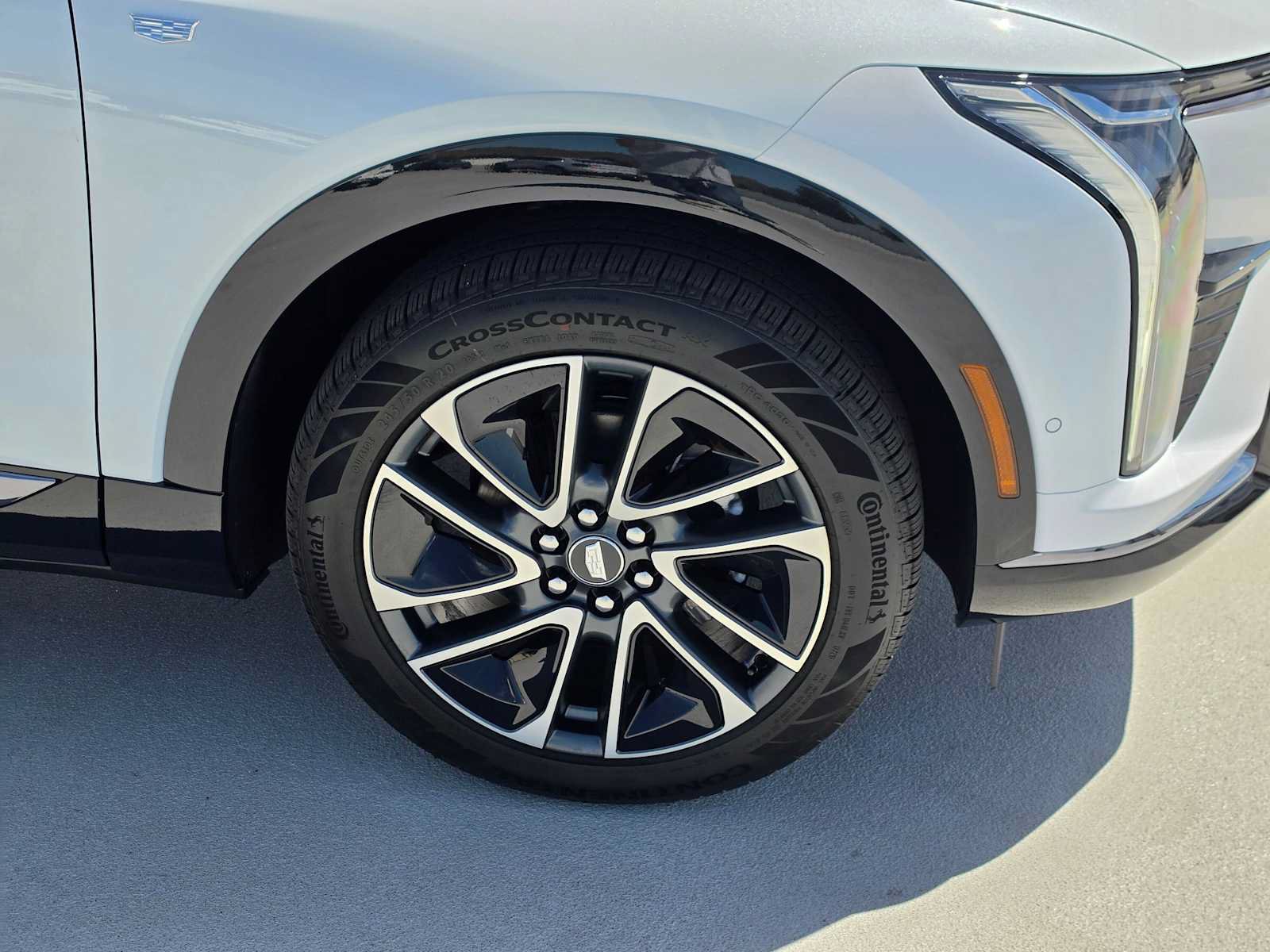 New 2027 Cadillac Optiq Premium Sport AWD/4WD image 9