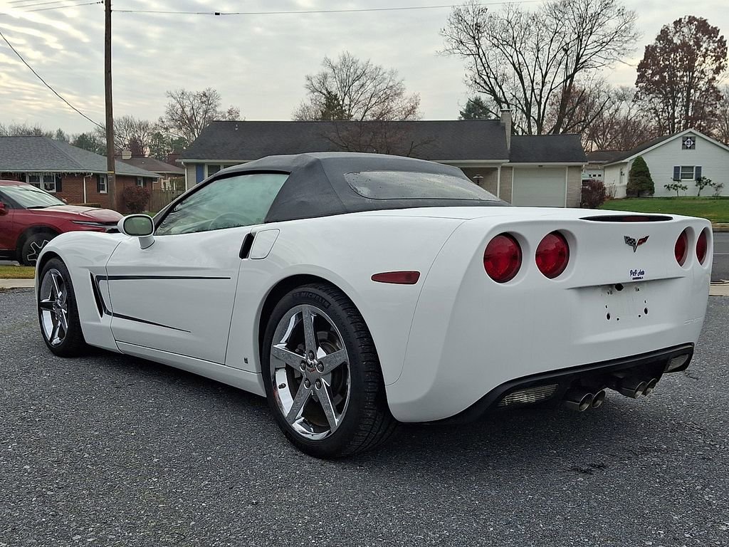 Used 2007 Chevrolet Corvette Convertible w/ Preferred Equipment Group image 4