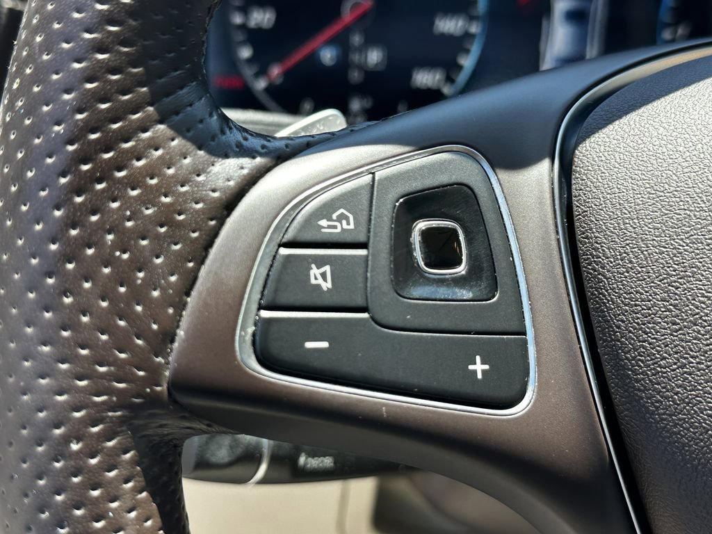 Used 2018 Mercedes-Benz E 300 image 28