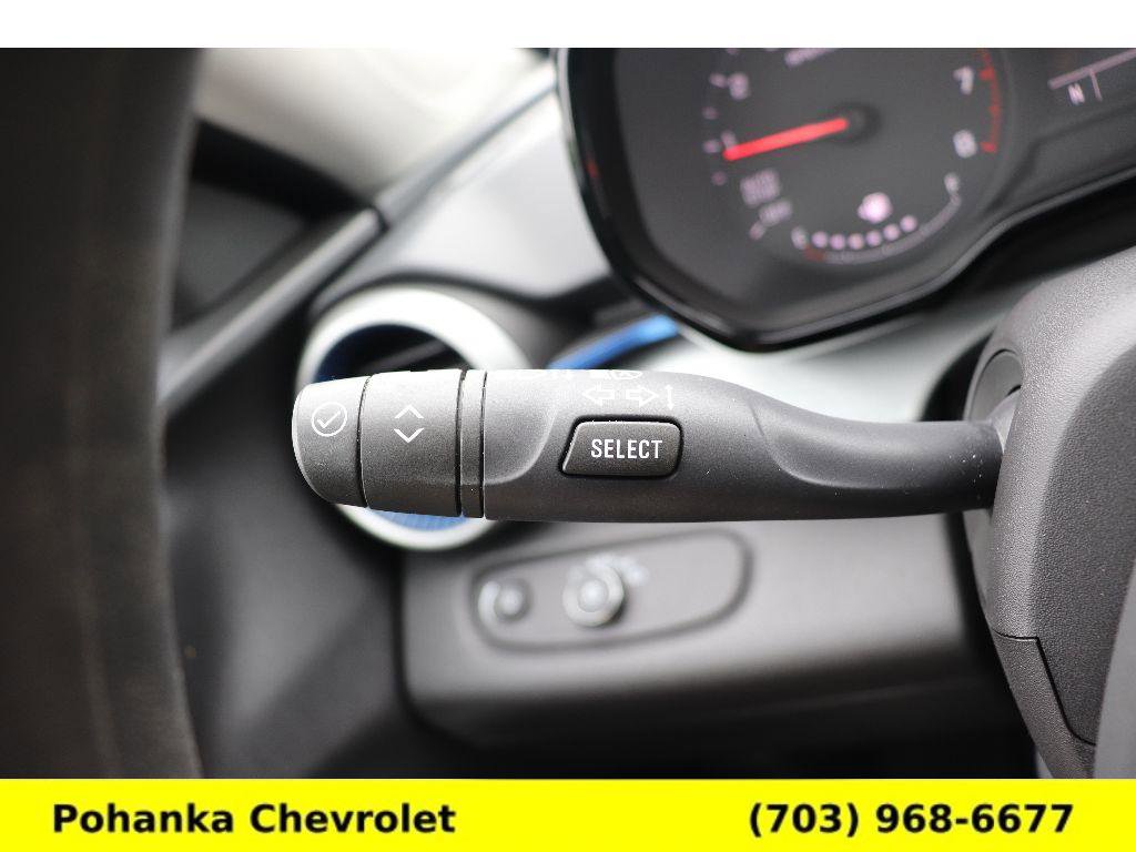 Used 2024 Chevrolet Trax LS w/ LS Convenience Package FWD image 10