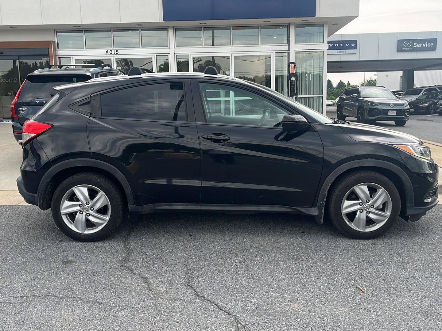 Used 2019 Honda HR-V EX-L image 4