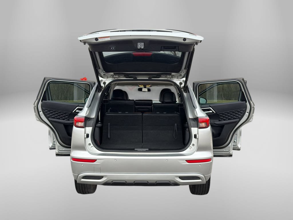 Used 2022 Mitsubishi Outlander SEL AWD/4WD image 36