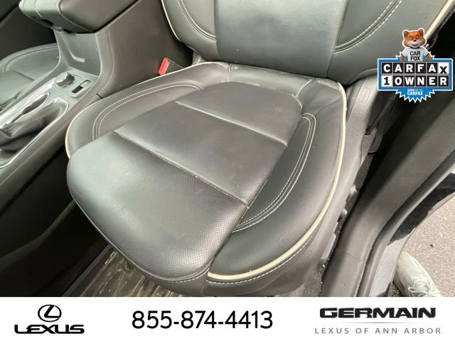 Used 2023 Chevrolet Traverse Premier w/ LPO, Floor Liner Package image 22