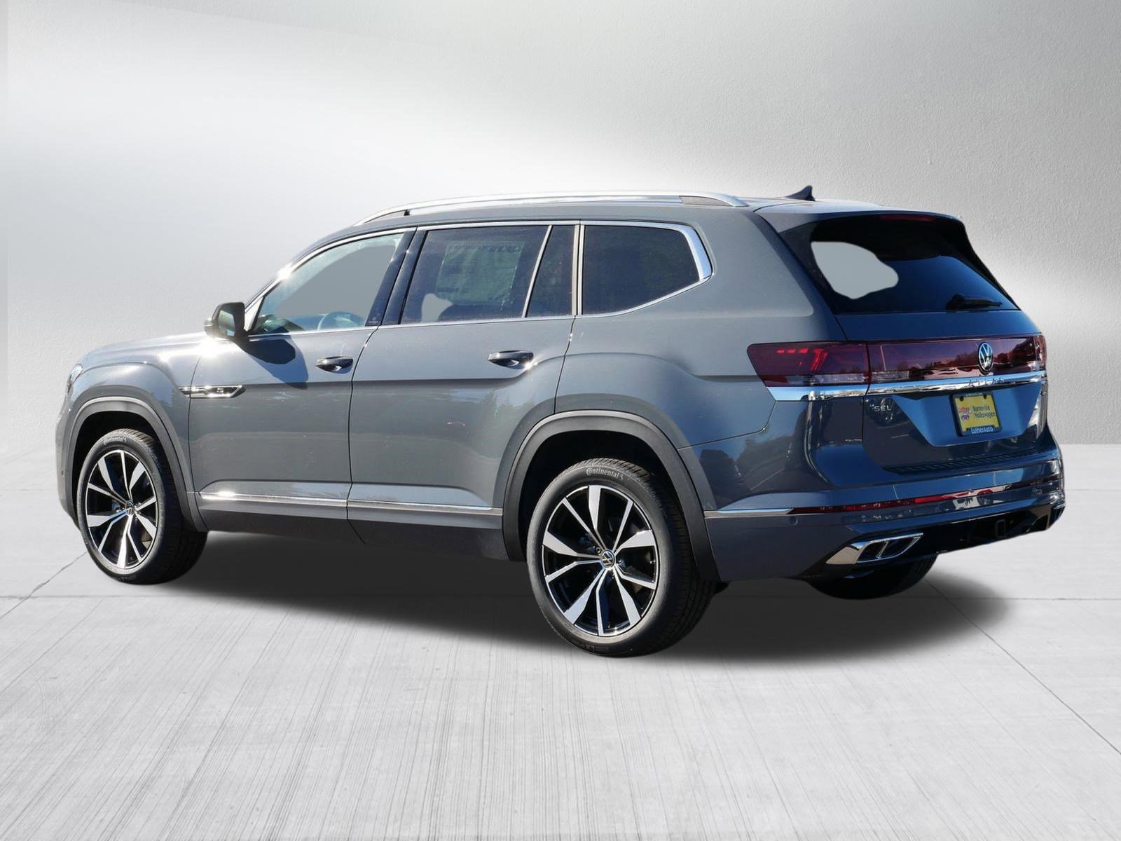 New 2026 Volkswagen Atlas SEL Premium R-Line image 3