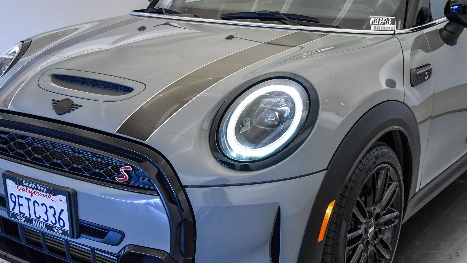 Certified 2023 MINI Cooper S image 9