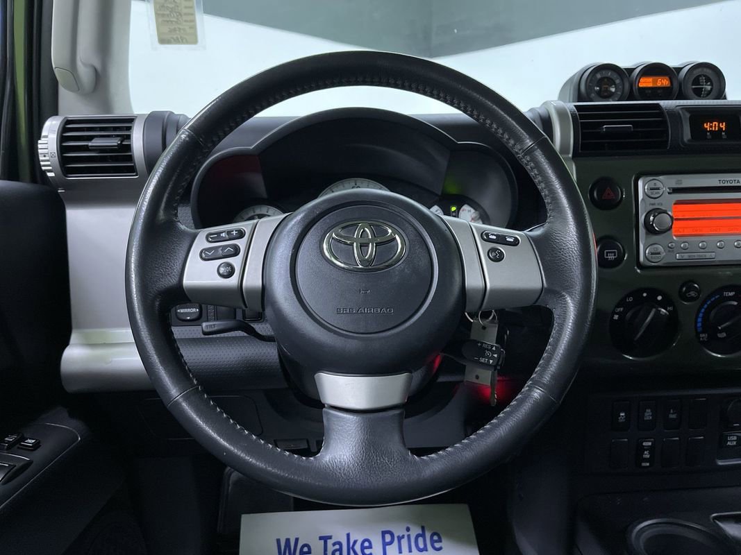 Used 2011 Toyota FJ Cruiser 4WD w/ Trail Teams Special Edition image 19
