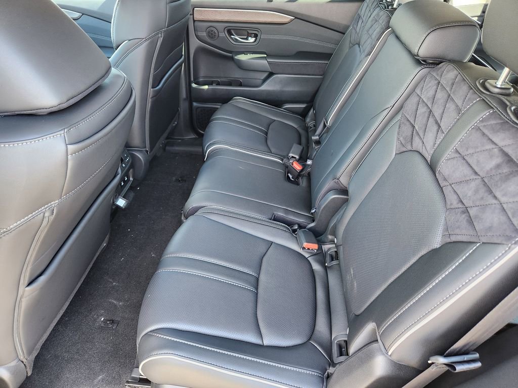 New 2026 Honda Pilot Elite image 12