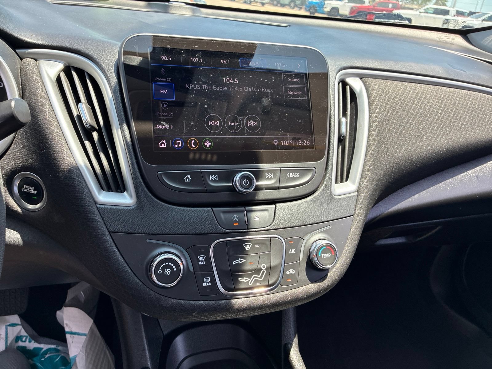 Used 2023 Chevrolet Malibu LS FWD image 11
