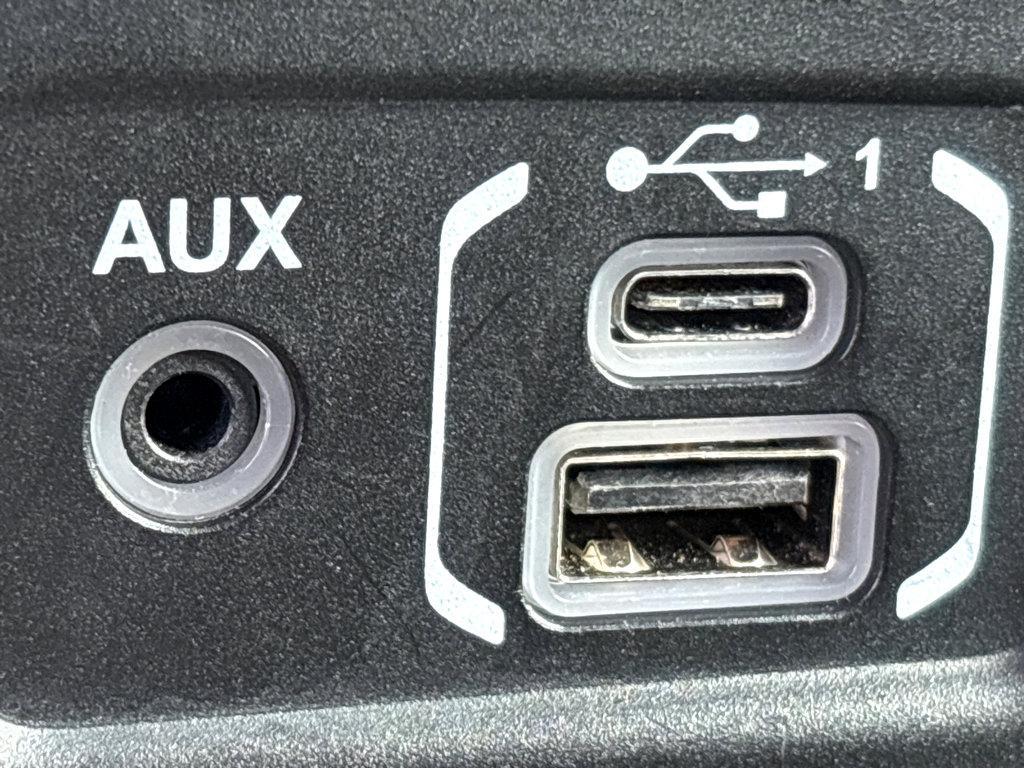 Used 2018 Jeep Wrangler Unlimited Sport image 28