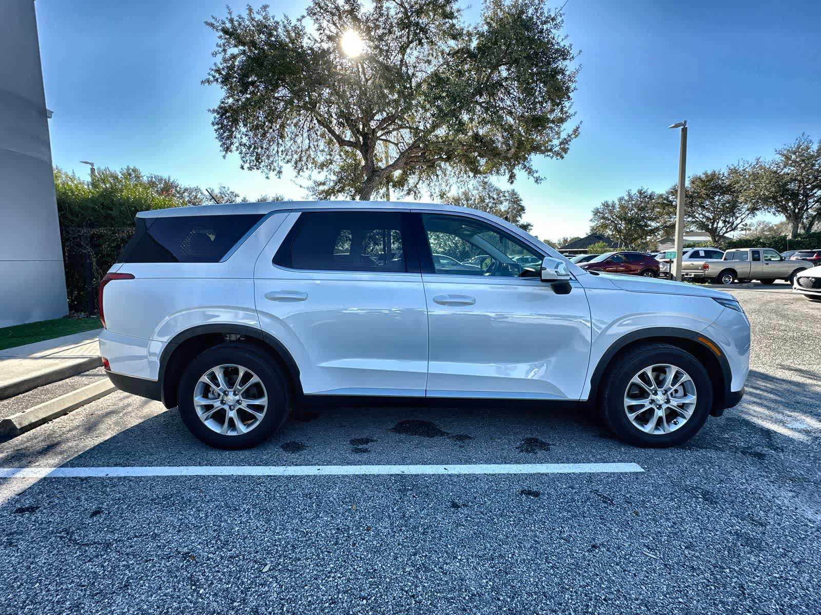 Used 2022 Hyundai Palisade SE AWD/4WD image 10