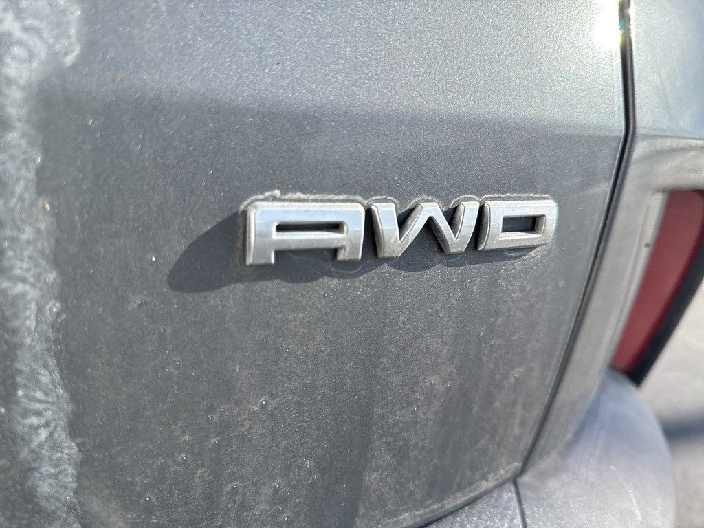 Used 2022 Ford Escape SE w/ Cold Weather Package image 4