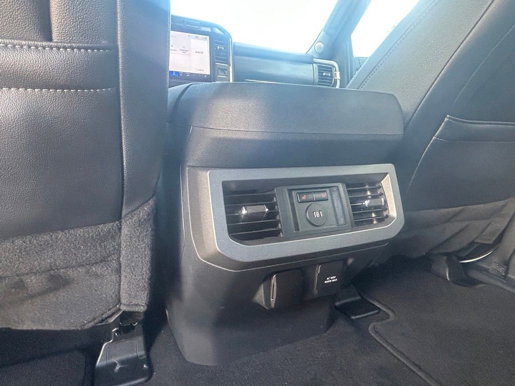 Used 2023 Ford F250 Lariat w/ Lariat Ultimate Package image 38