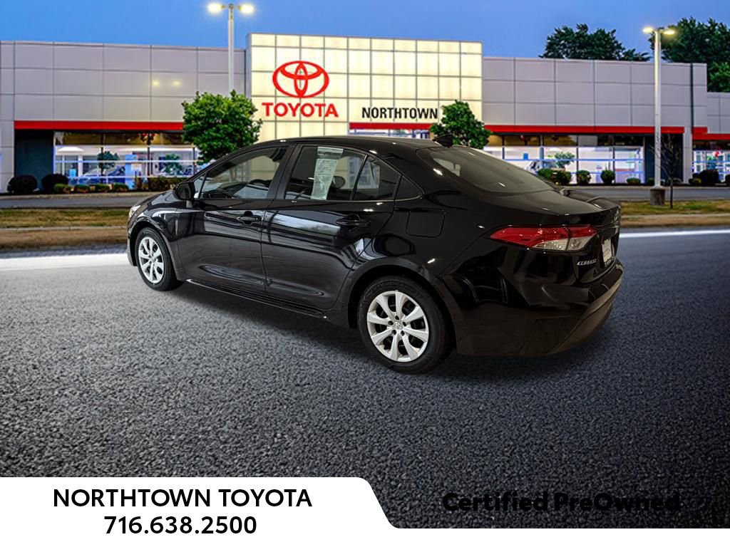 Used 2024 Toyota Corolla LE FWD image 3