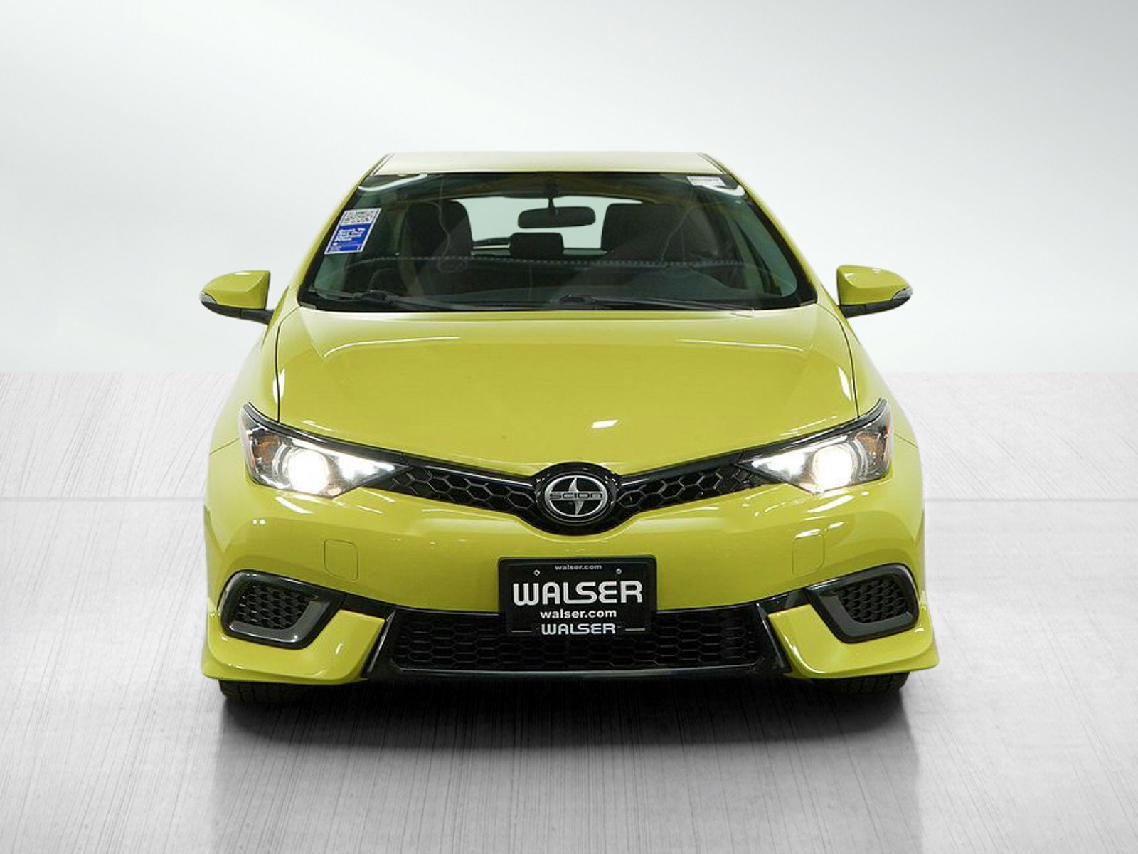 Used 2016 Scion iM image 8