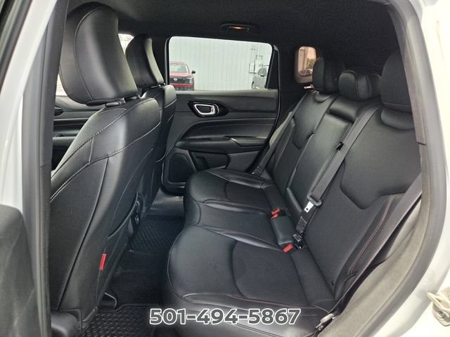 Used 2024 Jeep Compass Trailhawk AWD/4WD image 10