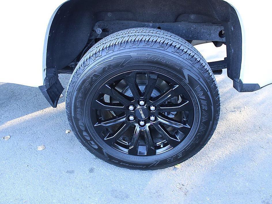 Used 2022 GMC Canyon Elevation RWD image 8