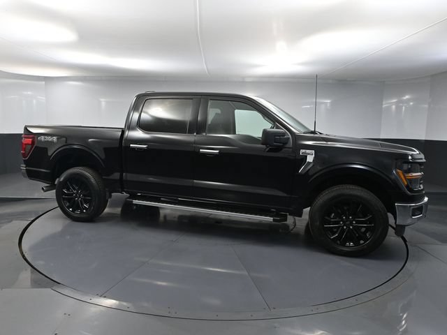 Used 2024 Ford F150 XLT AWD/4WD image 3