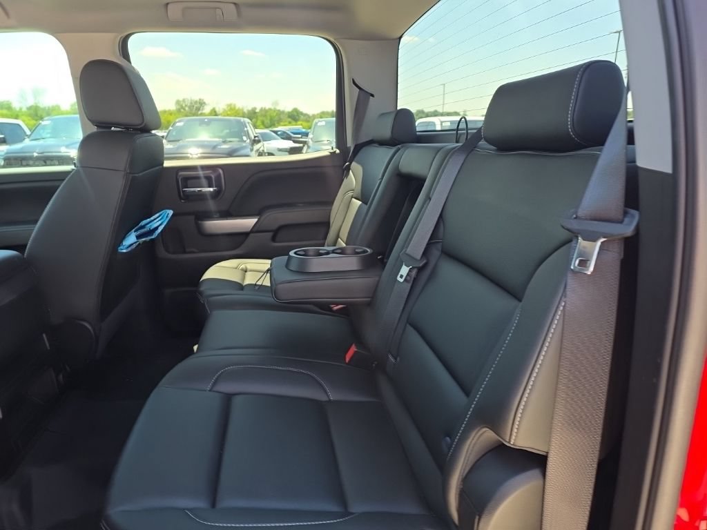 Used 2018 Chevrolet Silverado 1500 LT w/ All Star Edition AWD/4WD image 42