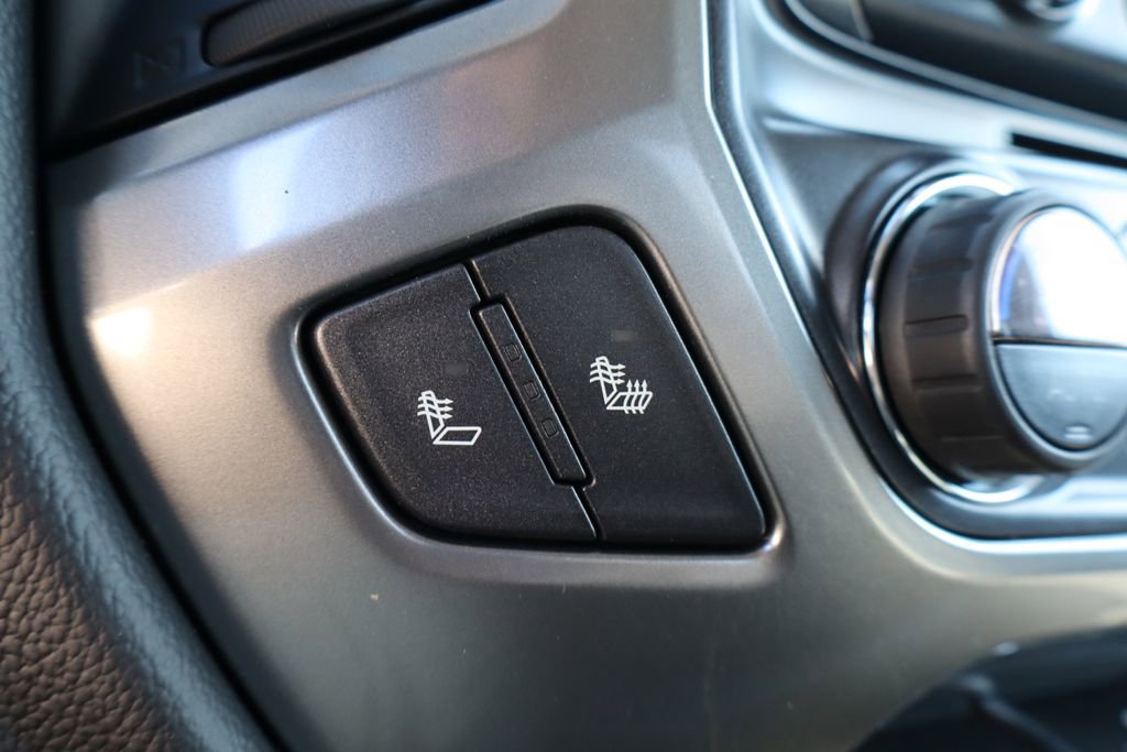 Used 2018 Chevrolet Silverado 1500 LT w/ All Star Edition image 19