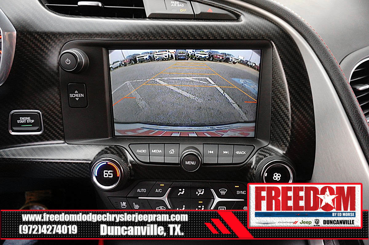 Used 2015 Chevrolet Corvette Stingray Coupe w/ 2LT Preferred Equipment Group RWD image 19