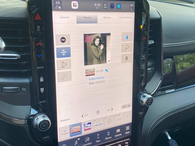 Used 2026 RAM 3500 Limited AWD/4WD image 23