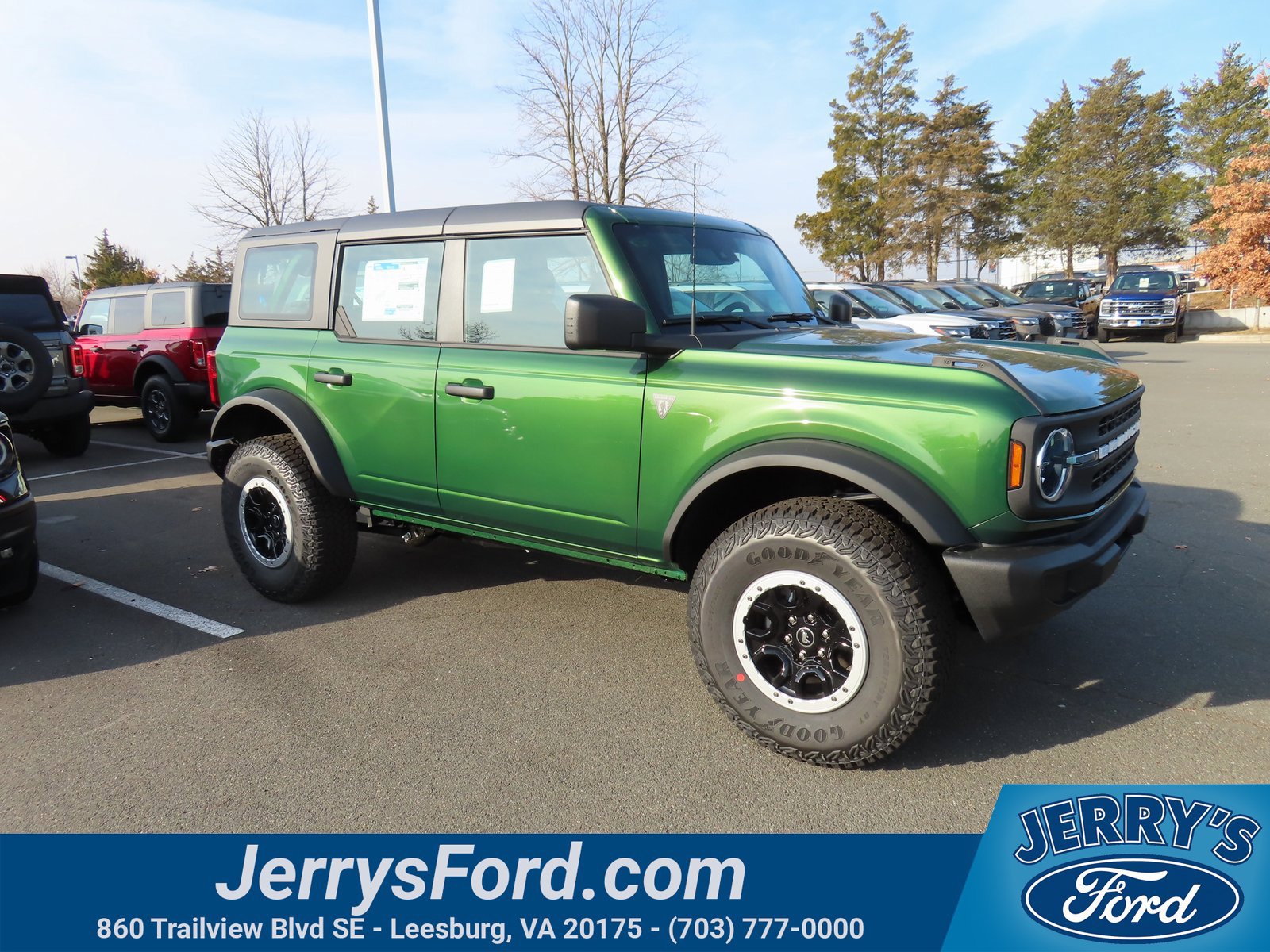 New 2025 Ford Bronco 4-Door w/ Sasquatch Package