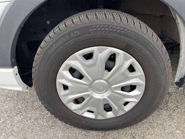 Used 2024 Ford Transit 350 XLT image 2