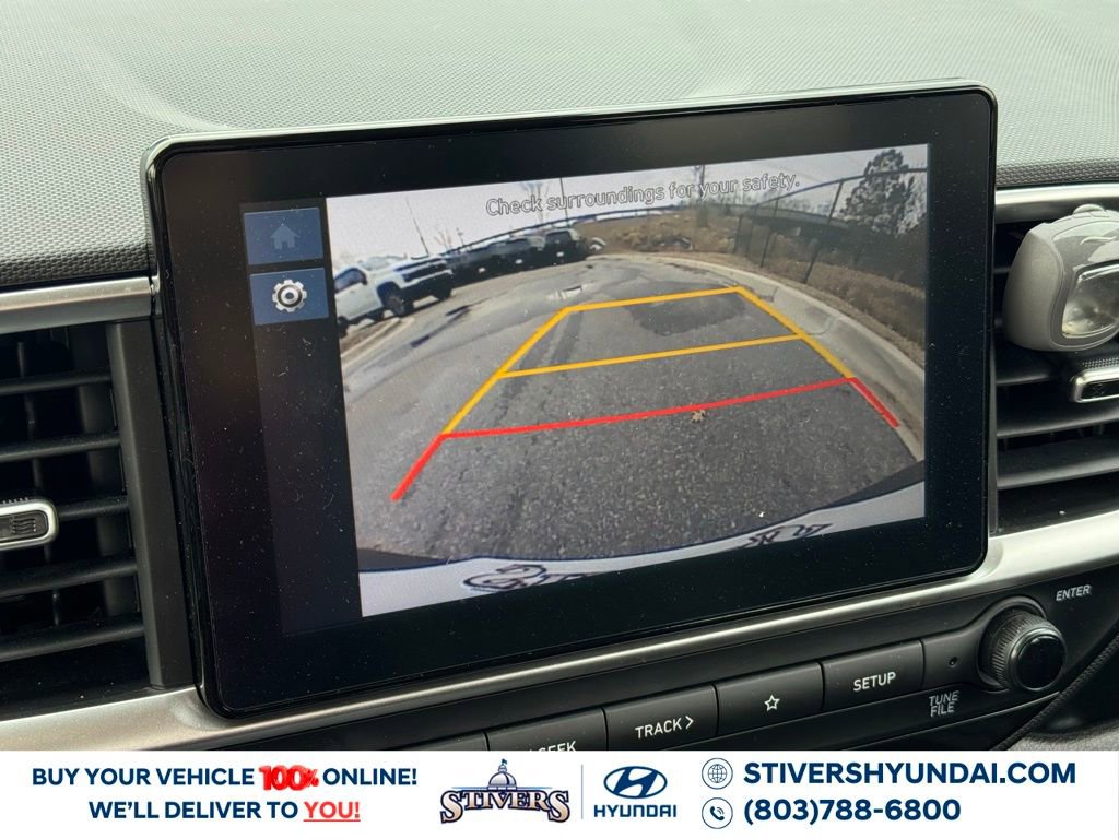 Certified 2024 Hyundai Venue SEL image 4