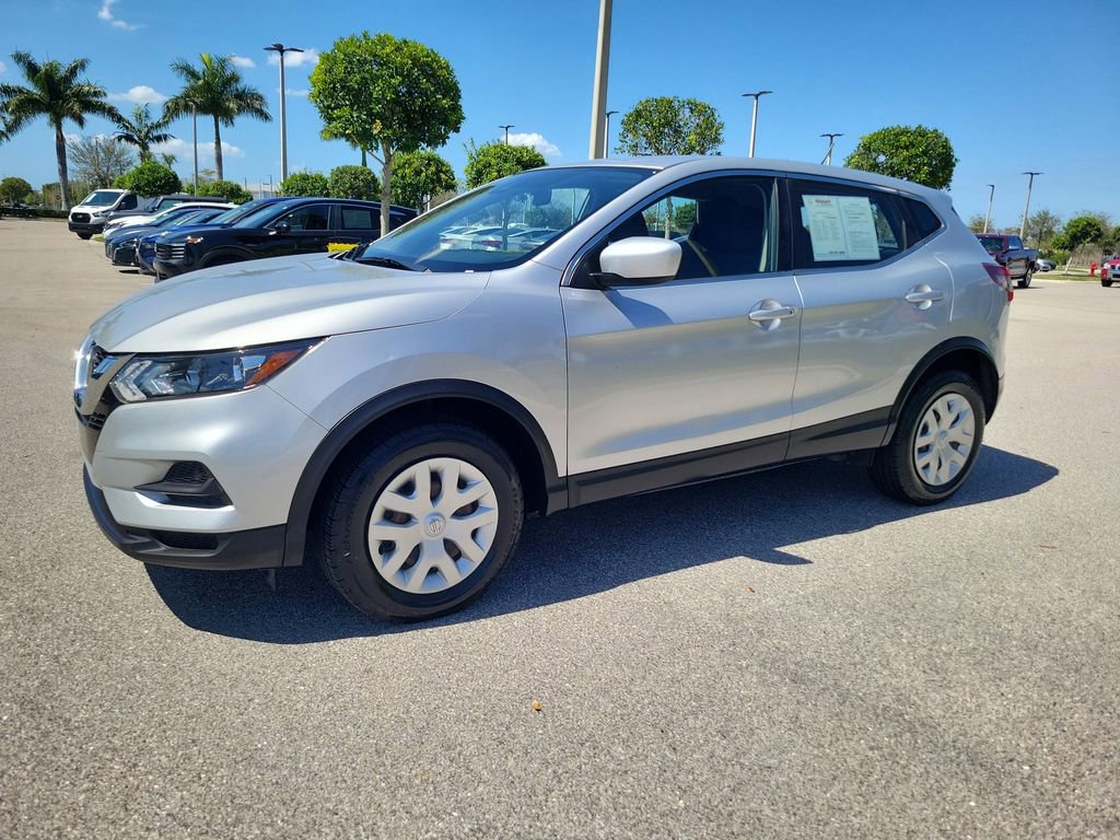 Used 2020 Nissan Rogue Sport S FWD image 8