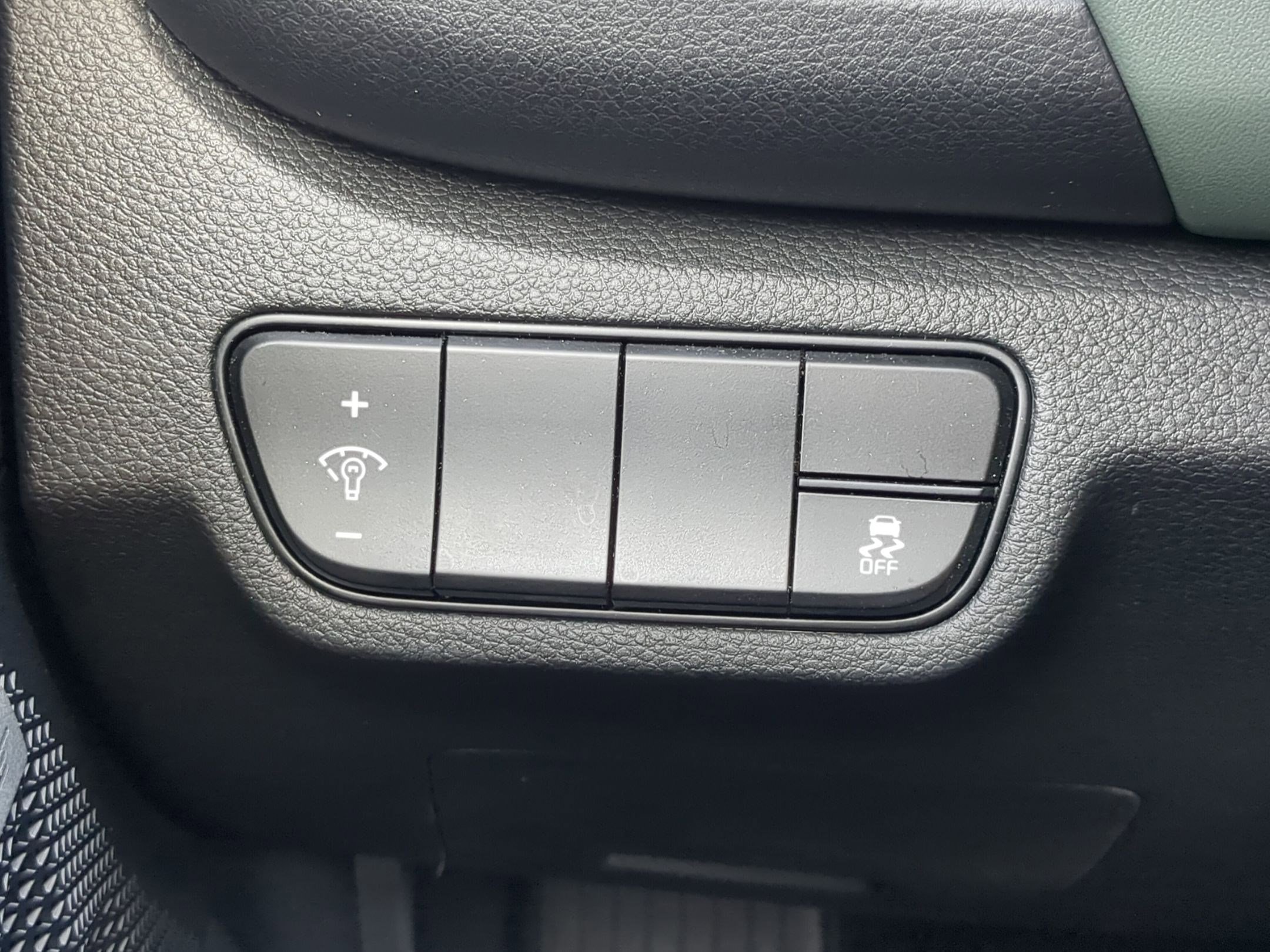 Certified 2024 Kia Seltos SX image 16