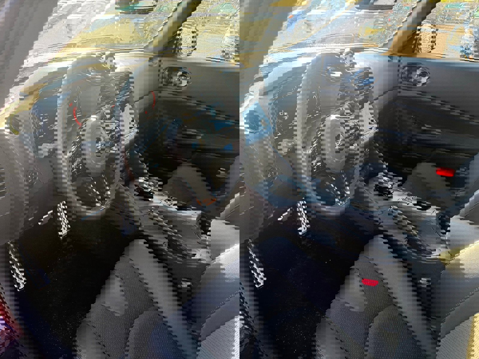 Certified 2025 Nissan Z Performance w/ Floor Mat Package image 11