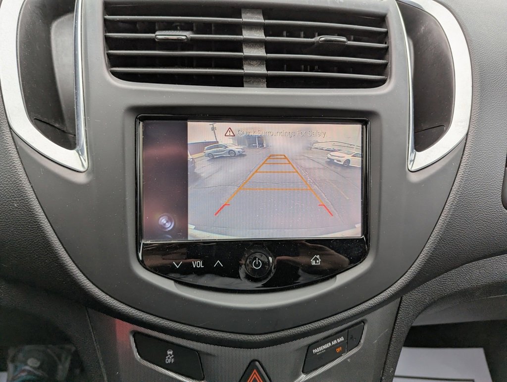 Used 2015 Chevrolet Trax LTZ image 16