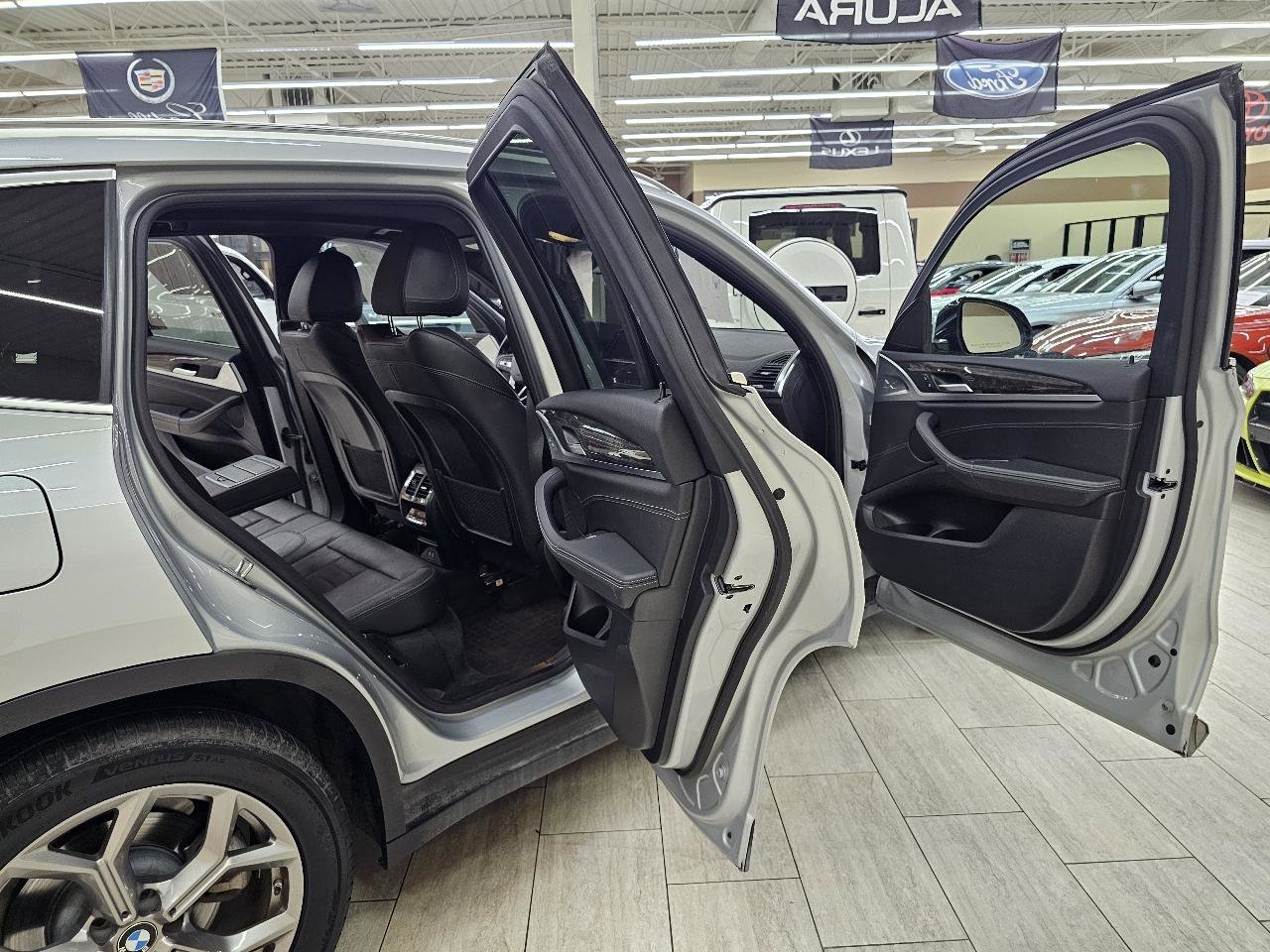 Used 2020 BMW X3 sDrive30i w/ Driving Assistance Package image 15