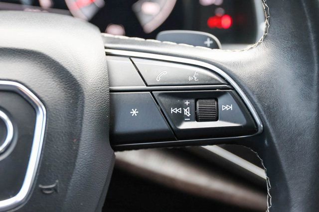Used 2021 Audi Q8 Premium w/ Convenience Package image 27