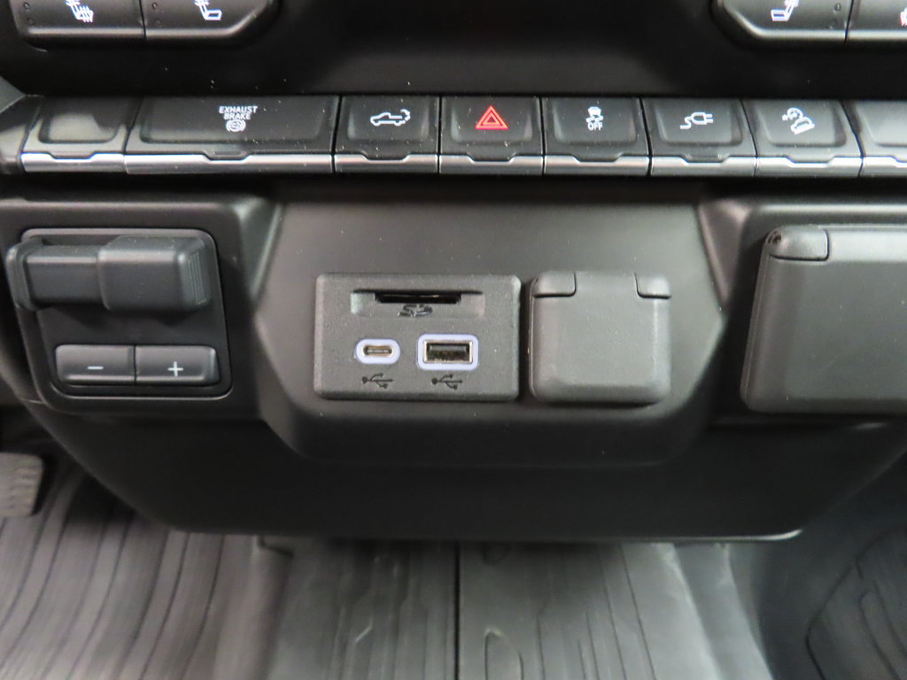 Used 2023 GMC Sierra 2500 SLE AWD/4WD image 47