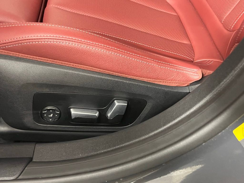 Used 2022 BMW i4 eDrive40 w/ Premium Package image 25