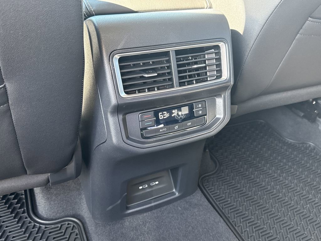 New 2026 Volkswagen Atlas SE image 25