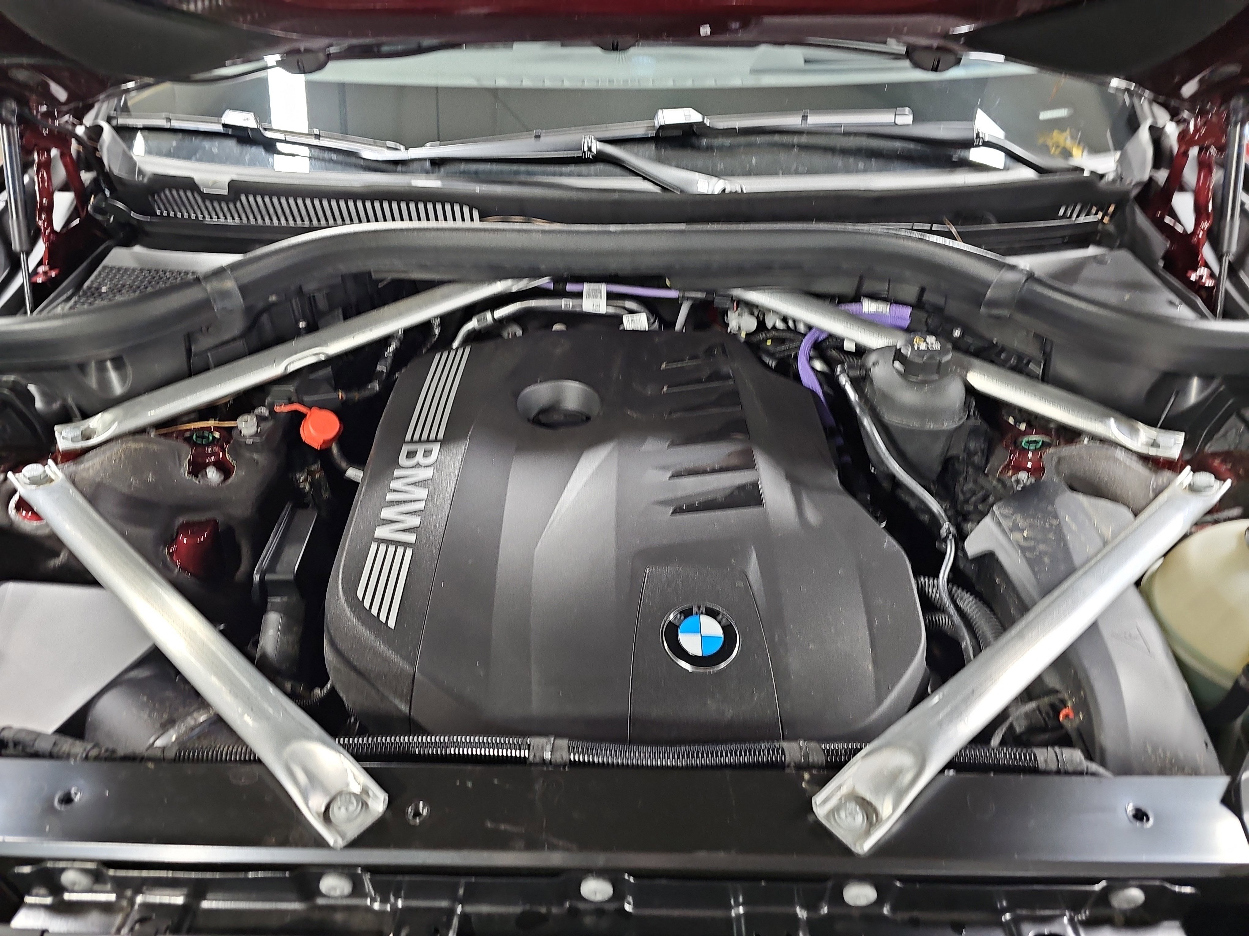 Certified 2025 BMW X7 xDrive40i image 34