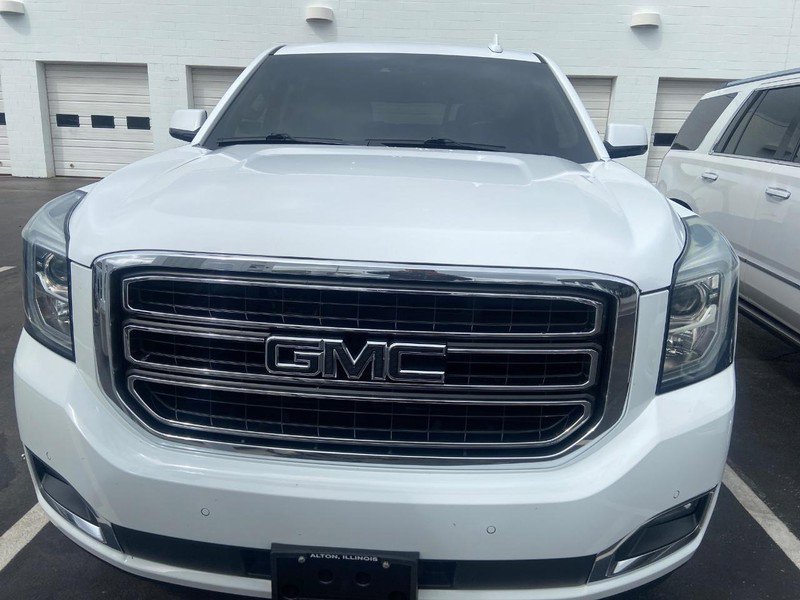 Used 2019 GMC Yukon SLT AWD/4WD image 3
