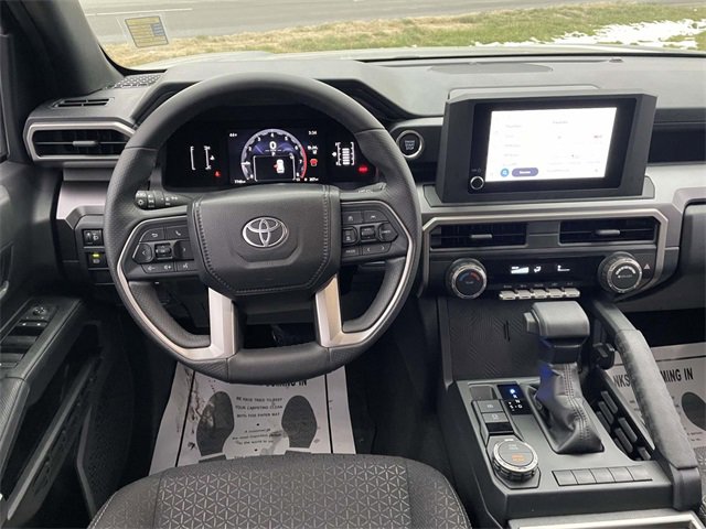 Used 2025 Toyota 4Runner SR5 image 14