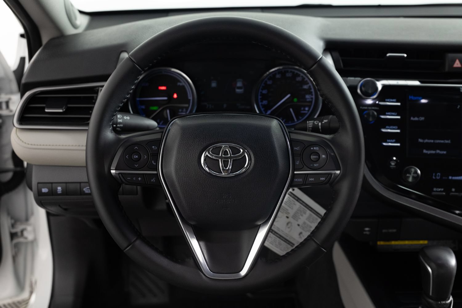 Used 2019 Toyota Camry XLE FWD image 29
