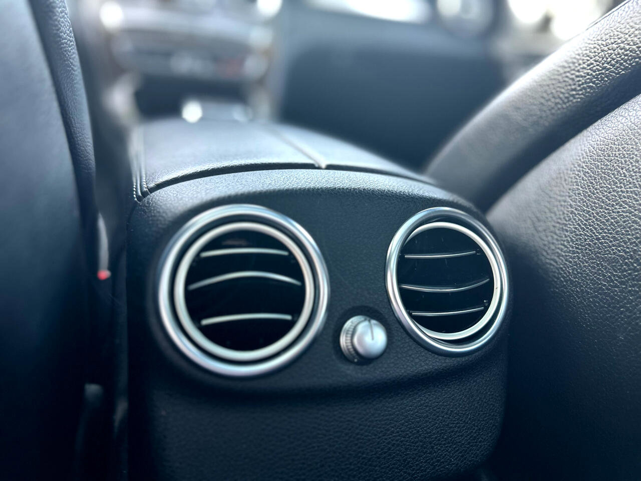 Used 2016 Mercedes-Benz C 300 4MATIC Sedan image 17