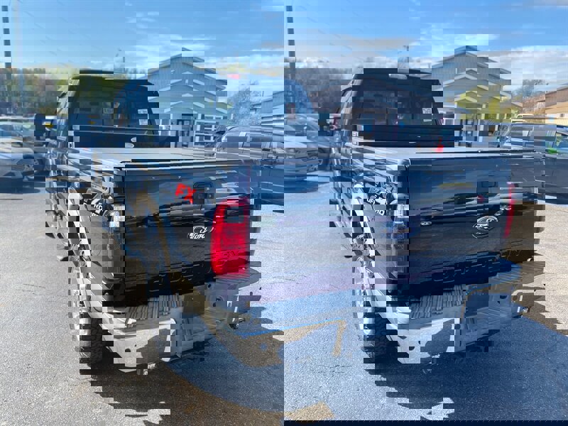 Used 2010 Ford F250 Lariat image 8