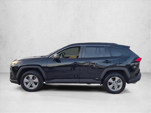 Used 2024 Toyota RAV4 LE AWD/4WD image 8