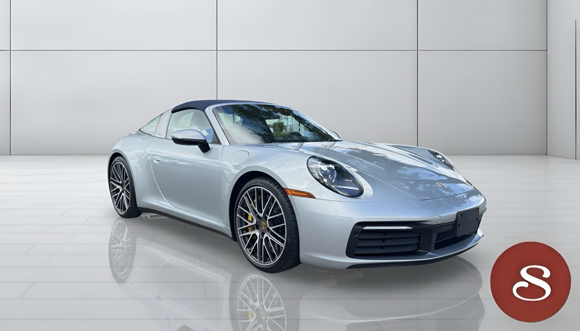 Used 2021 Porsche 911 Targa 4S w/ Sport Package image 8