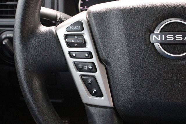 Used 2023 Nissan Titan SV AWD/4WD image 7